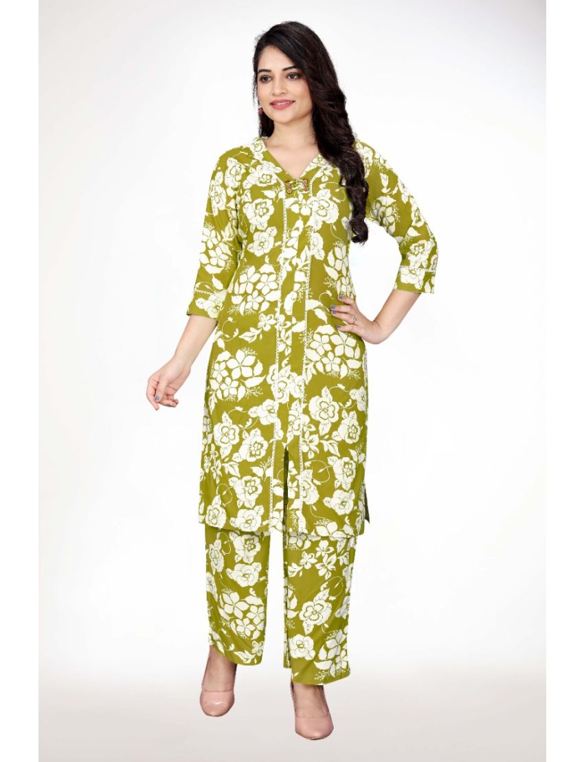 Green V-neck With Floral Print Cordset