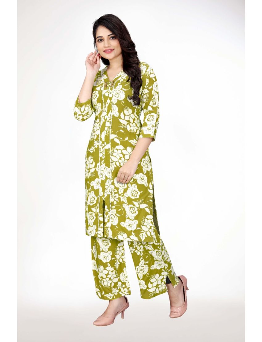 Green V-neck With Floral Print Cordset